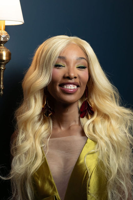 Monroe  Straight 13x4   28inch Colour Blonde